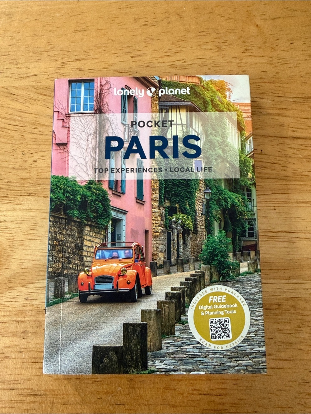 Lonely Planet Pocket Paris Guidebook